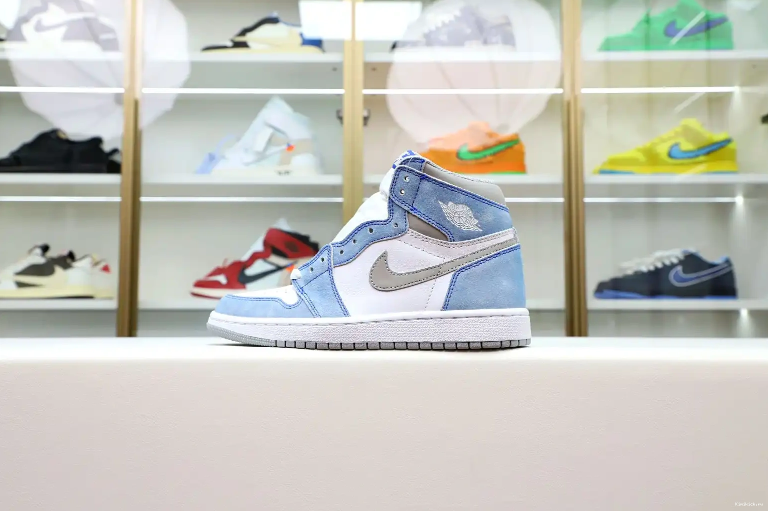 RETRO 'HYPER ROYAL' HIGH JORDAN OG Kimikick AIR 1 0405